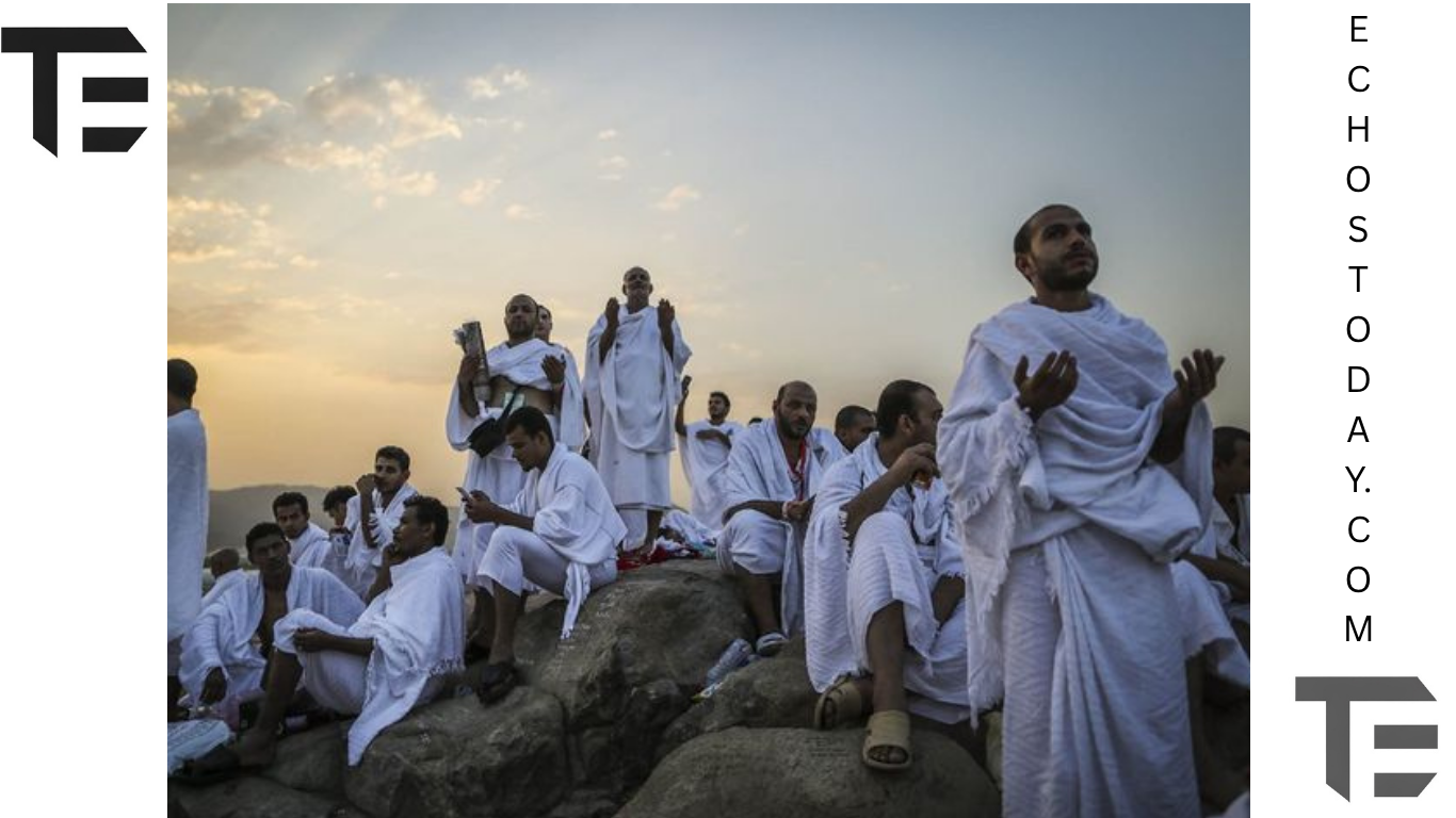 Pilgrims Pray and Avoid the Sun as Hajj Reaches Its Peak at Mount Arafat 2025